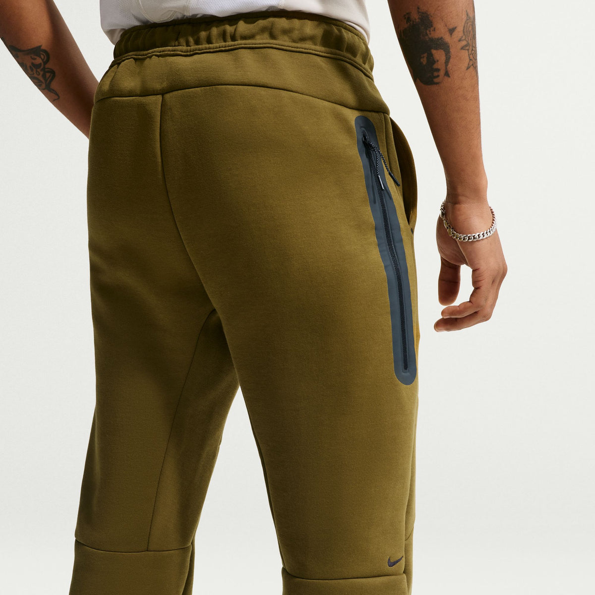 Tech Fleece Joggers Olive Flak/Black HV0959-368