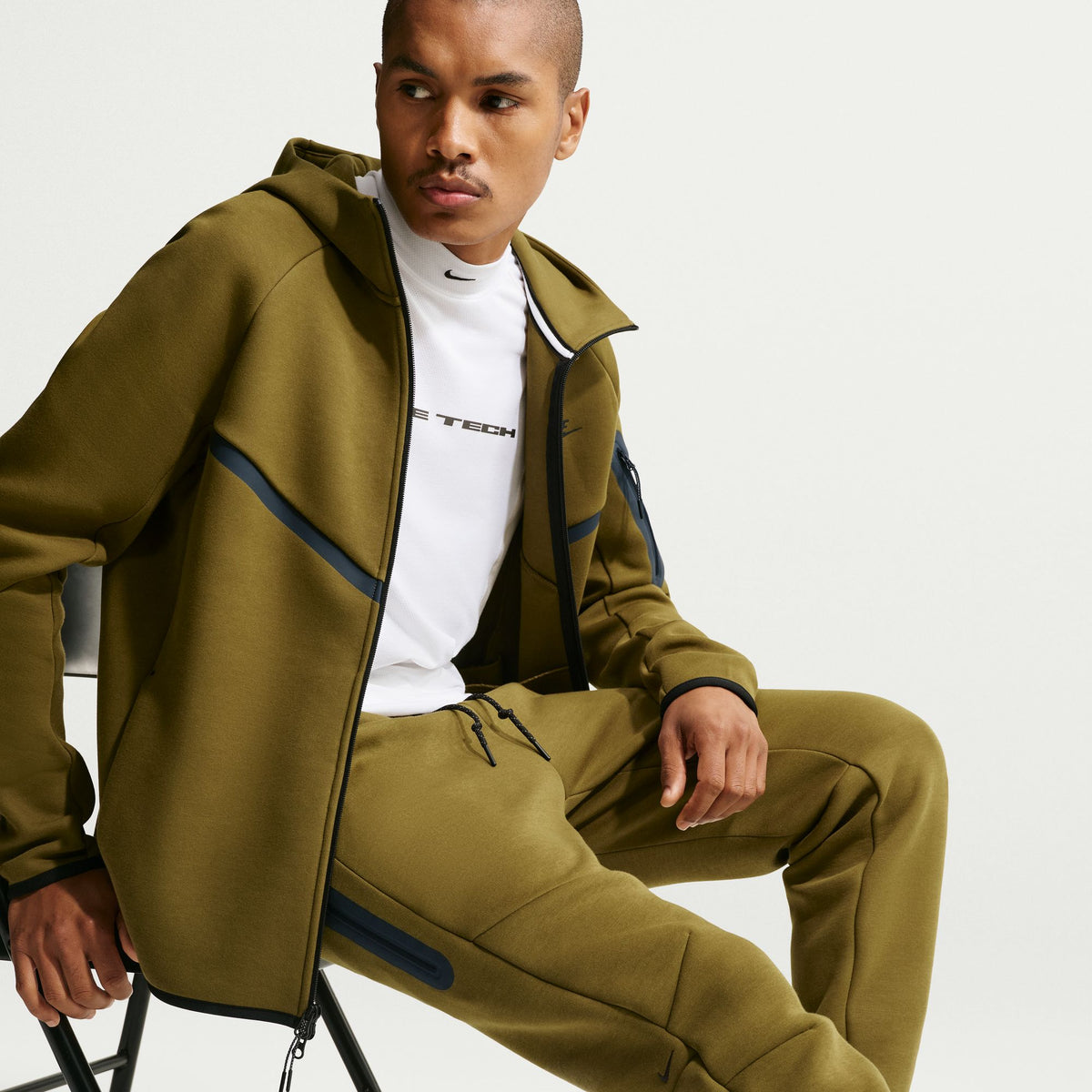 Tech Fleece Joggers Olive Flak/Black HV0959-368