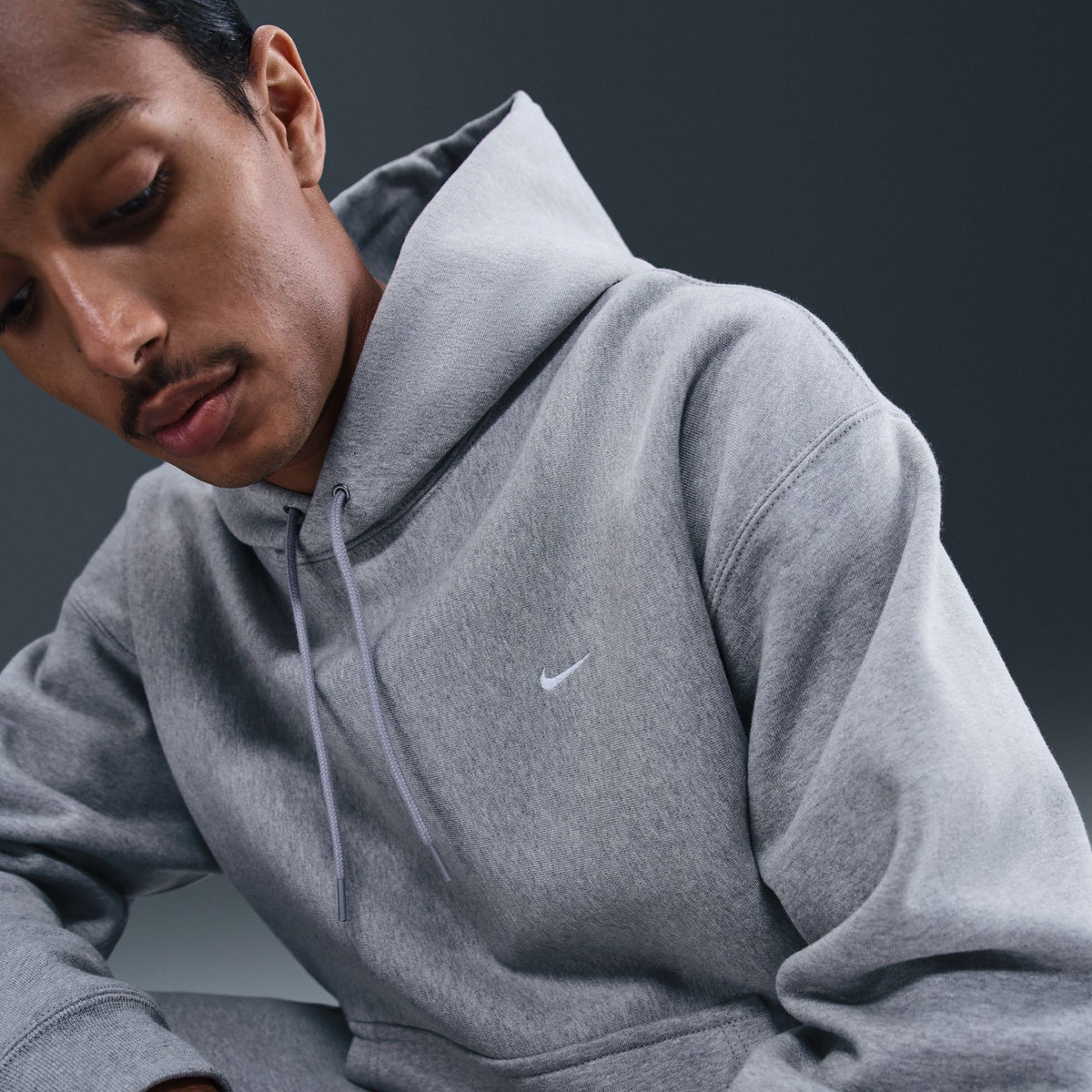 Solo Swoosh Pullover Hoodie Dk Grey Heather/Lt Smoke Grey/White HV1082-063