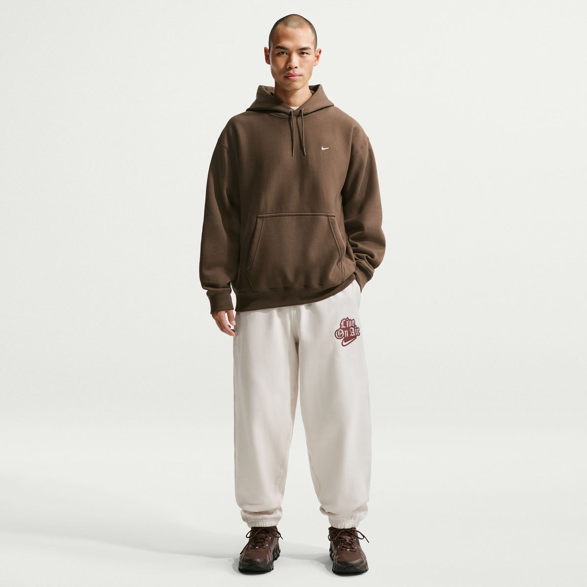 Solo Swoosh Pullover Hoodie Dark Hazel/White HV1082-212