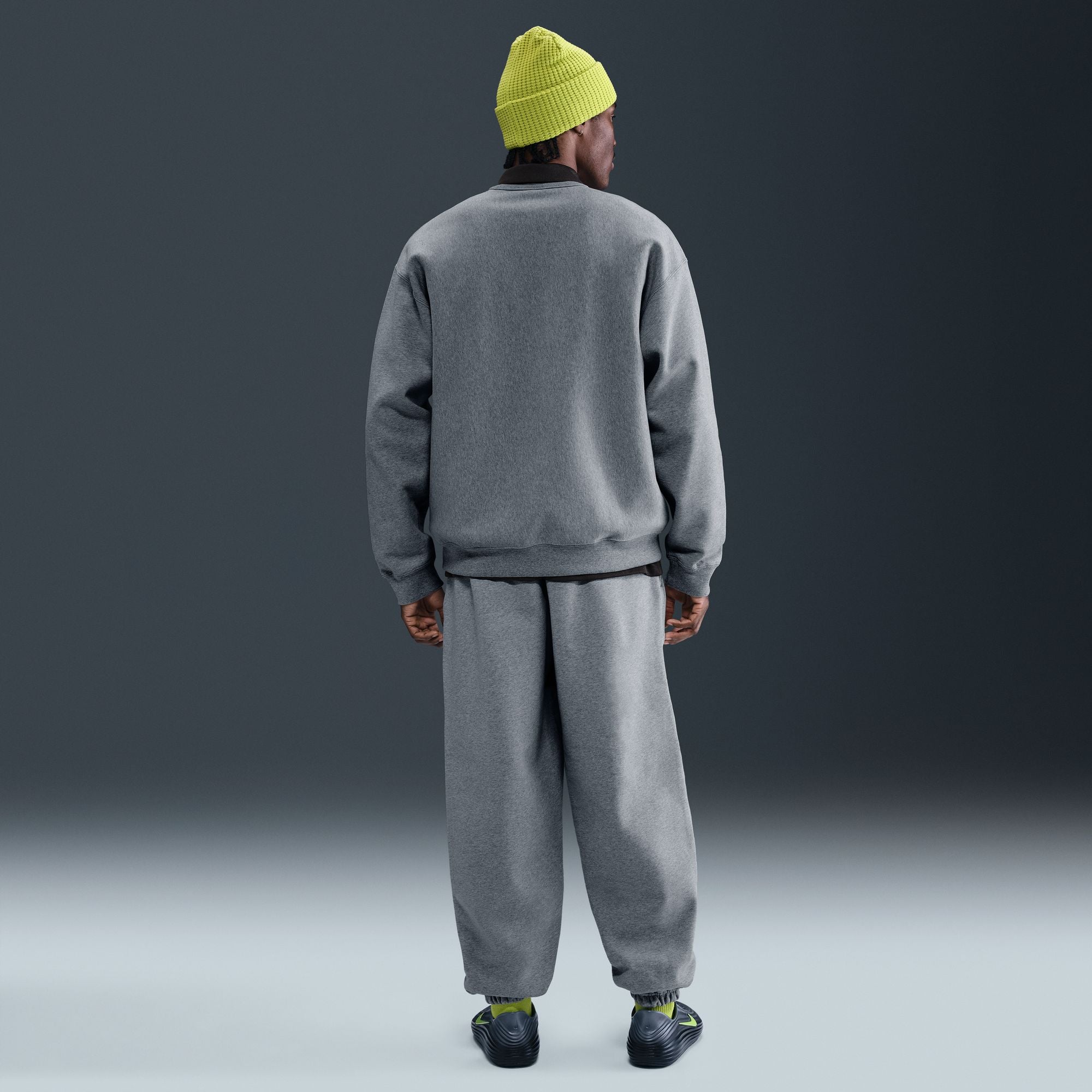 Nike Solo Swoosh Fleece Crew - Dk Grey Heather/White HV1086-063 I