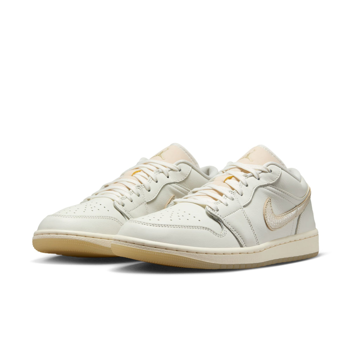 Air Jordan 1 Low SE Sail/Team Gold/Pale Ivory HV5157-100