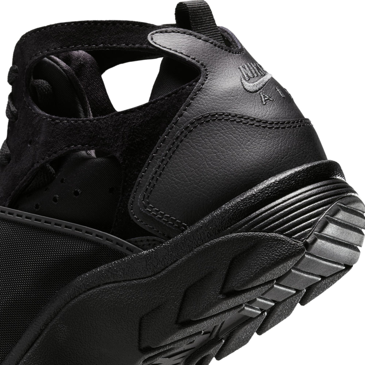 Nike Air Trainer Huarache Black/Black IB0497-002