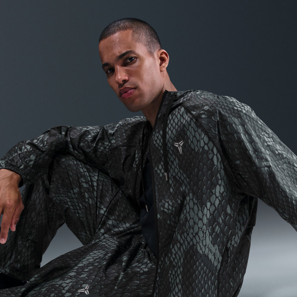 Kobe Bryant Woven Jacket - Black/Reflective Silver IB2704-010