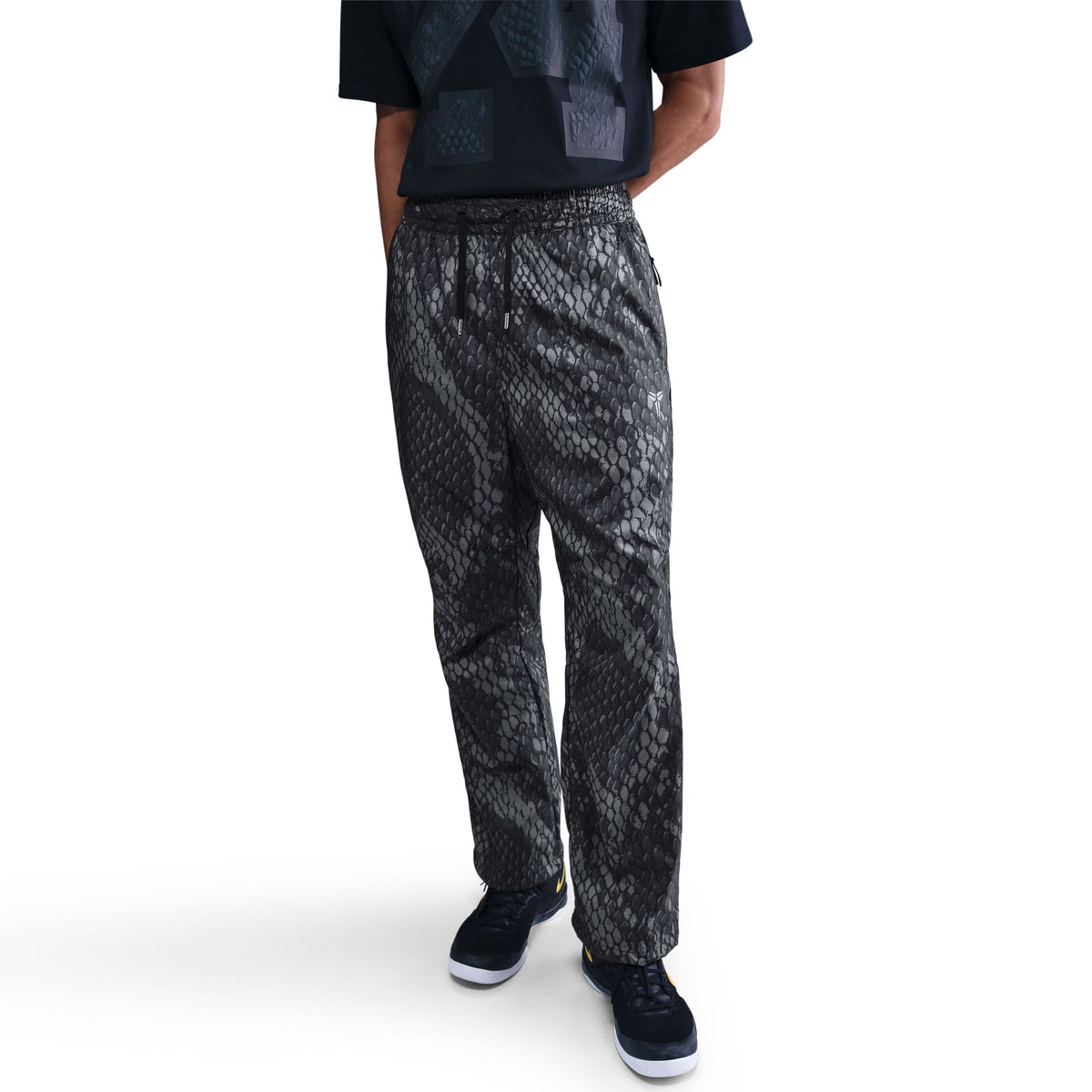 Kobe Bryant Lightweight Woven Pants Black/Reflective Silver IB2706-010 