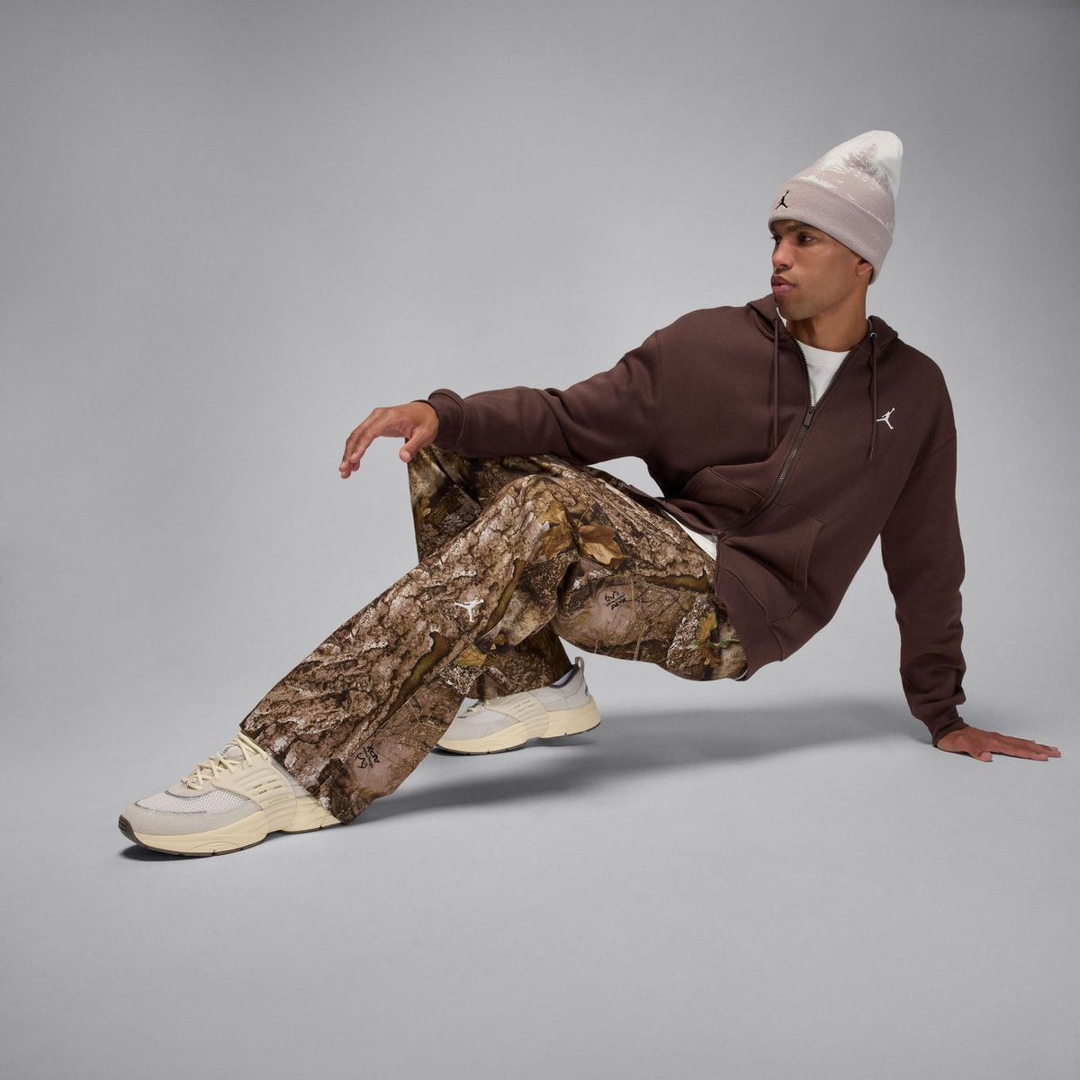 Jordan Trunner Lt Orewood Brown/Ridgerock/Phantom/Muslin IB3722-101