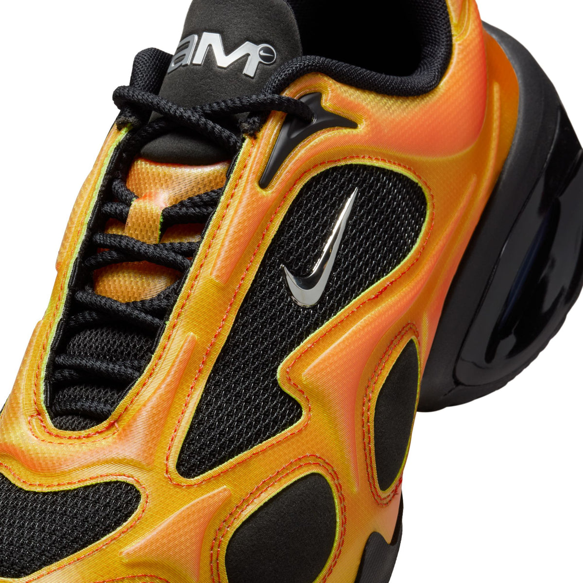 Nike W Air Max Muse SE - Black/Metallic Silver/Bright Crimson IB4396-001