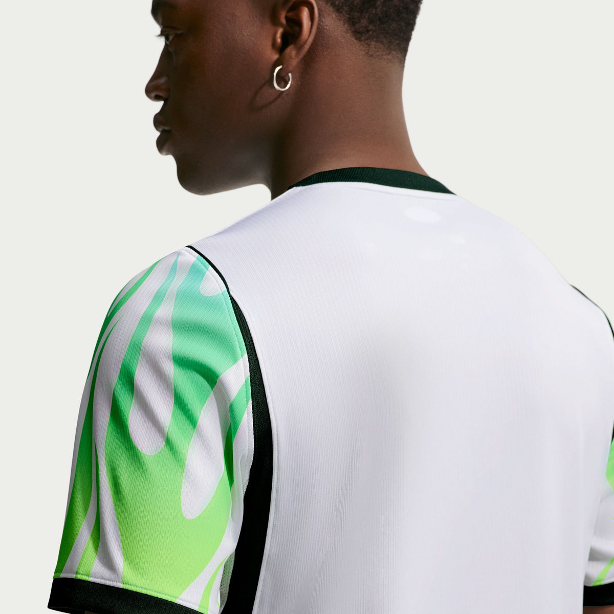 Nigeria 2026 Stadium Away Soccer Jersey White/Green Glow/Black IB5376-100