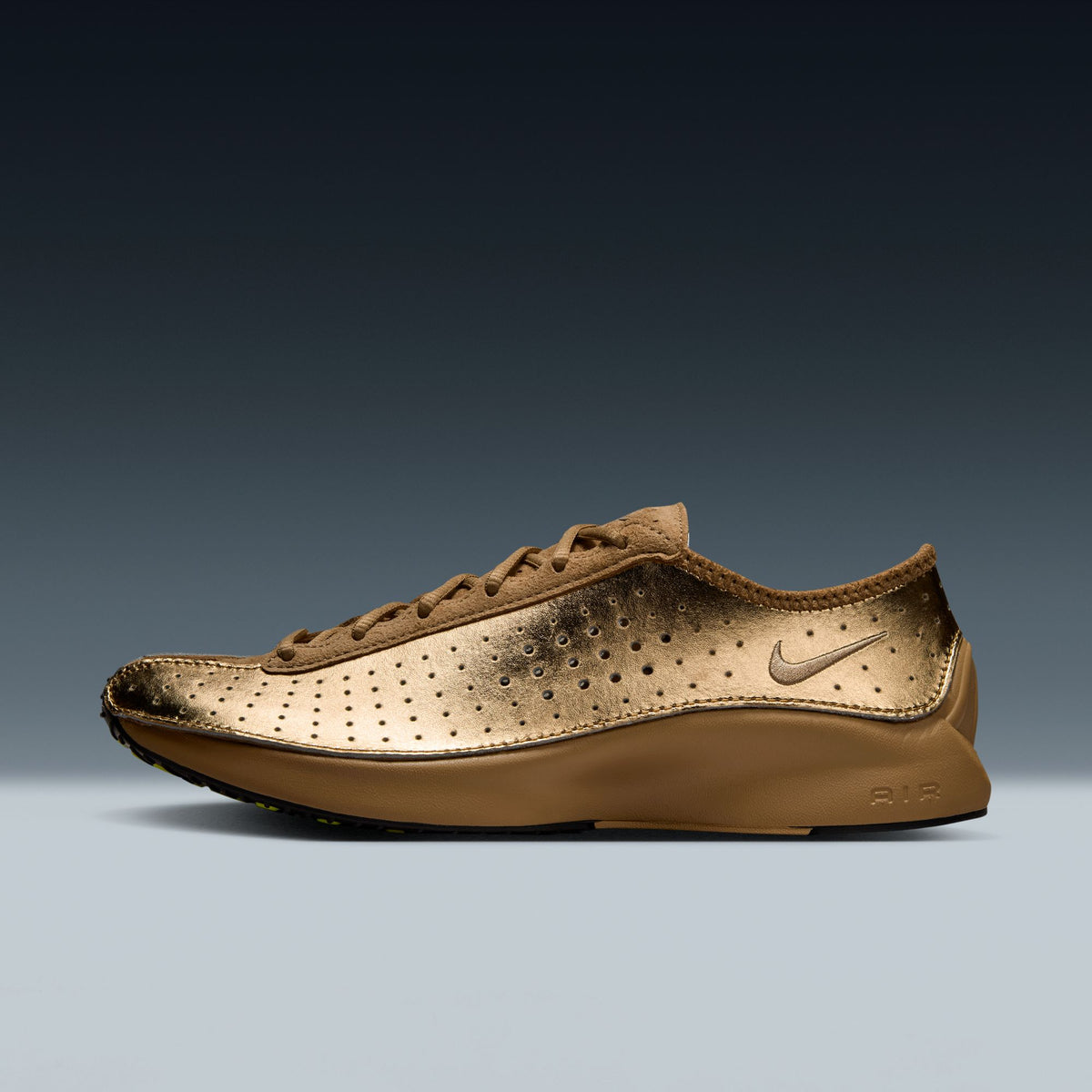 W Air Superfly - Metallic Gold/Parachute Beige/Black IB5824-700