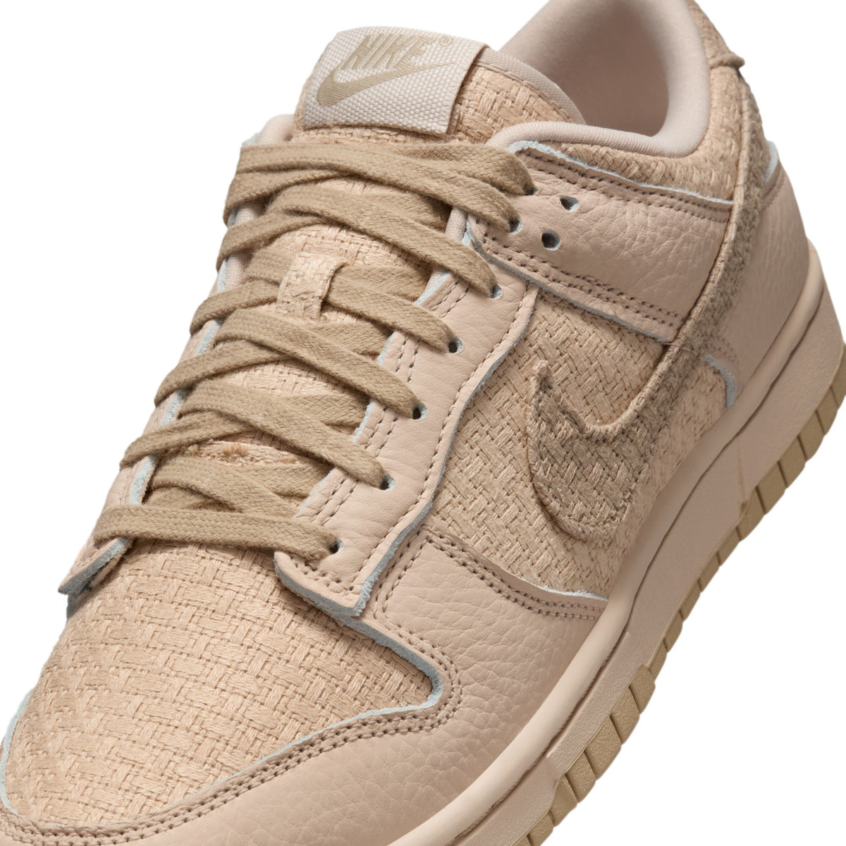Nike W Dunk Low - Sanddrift/Desert Khaki IB7947-126