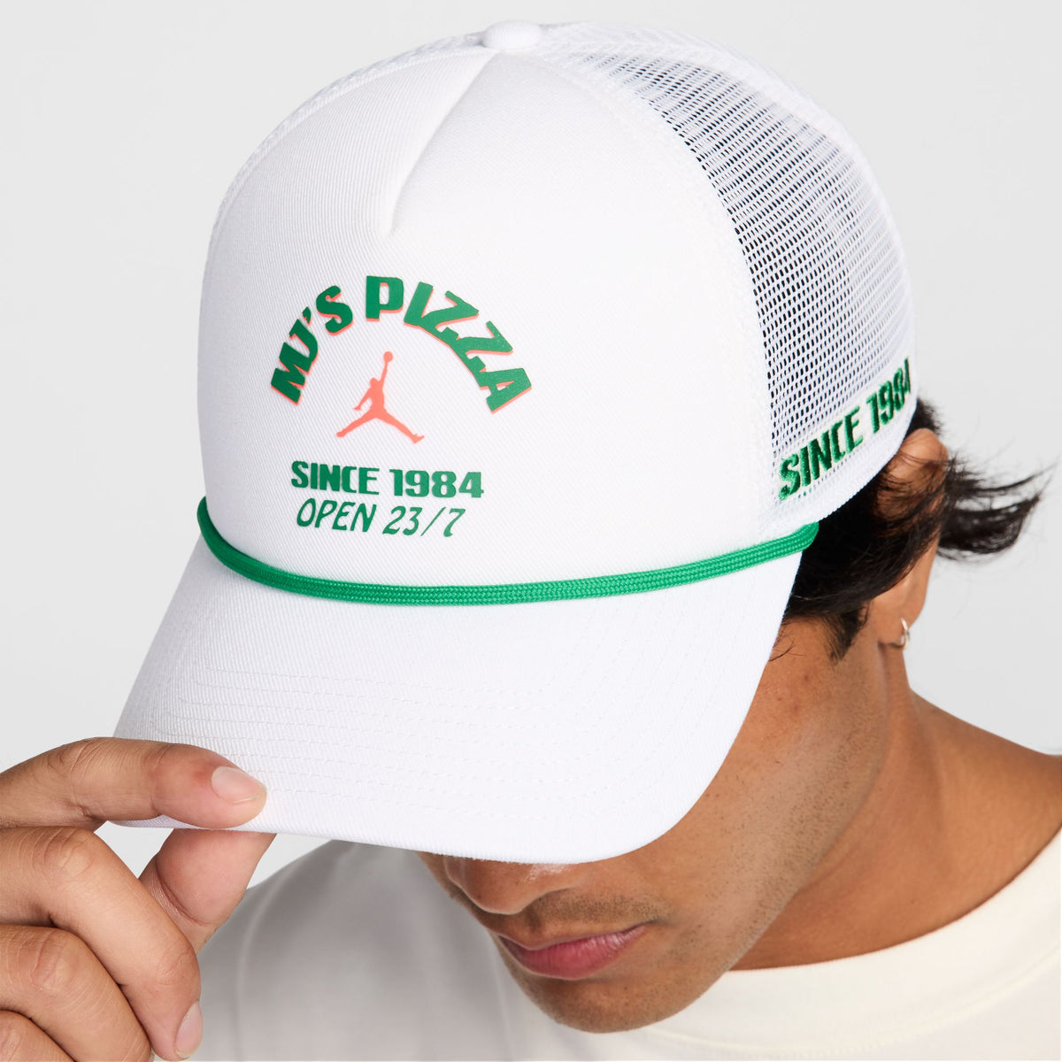Jordan Rise Structured Trucker Cap White/Court Green/Infrared23 IF3536-100