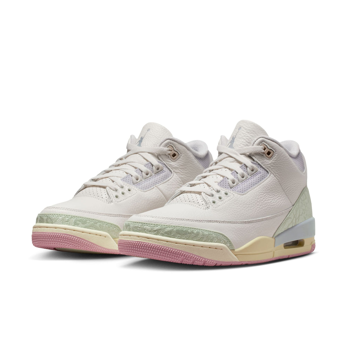 Air Jordan 3 Retro Sail/Jade Aura/Aura/Iced Carmine IF4396-100