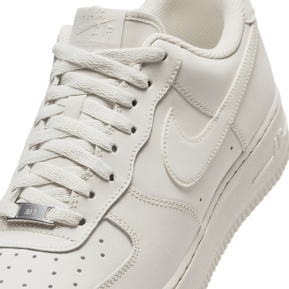 Air Force 1 '07 Light Bone/Metallic Silver IH1698-003 