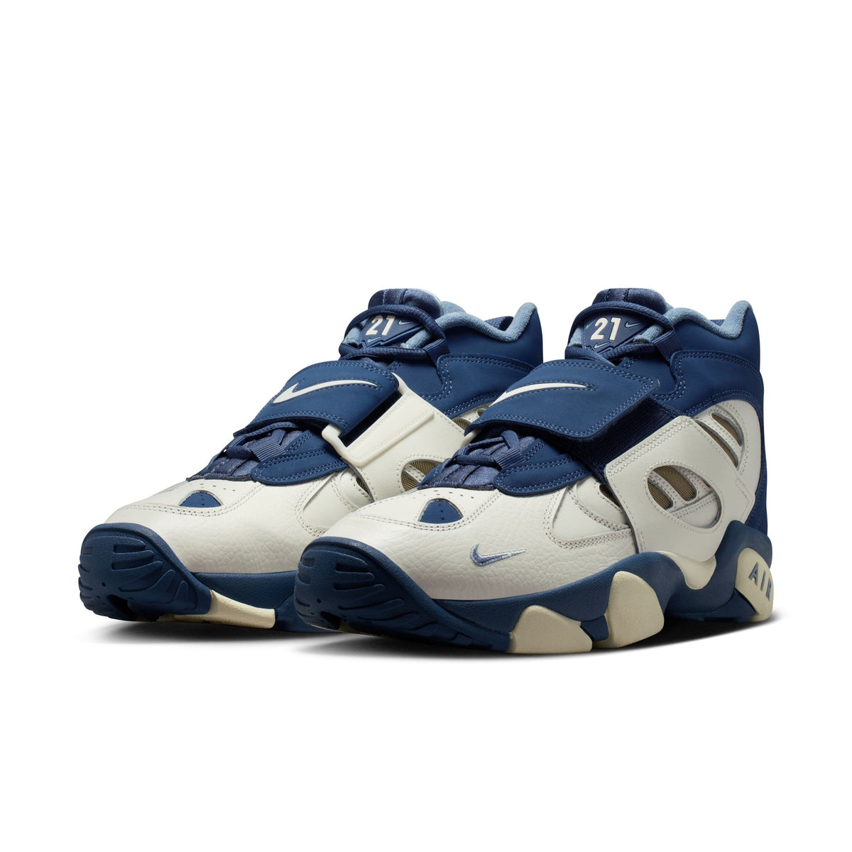 Air Diamond Turf II Sail/Mystic Navy/Blue Grey/Metallic Gold II7080-100 