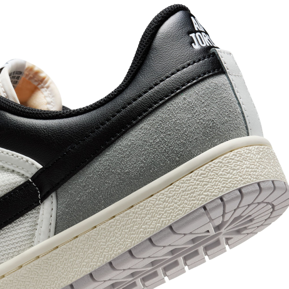 Air Jordan Skyline Low Summit White/Black/Lt Smoke Grey IM2055-101 