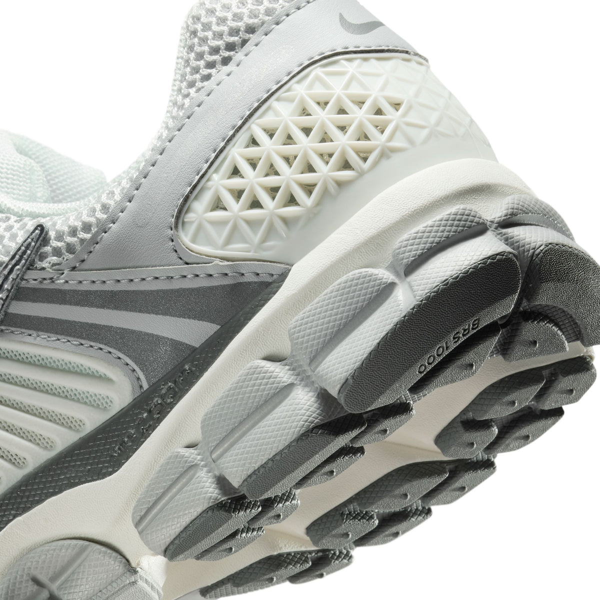 Nike Zoom Vomero 5 - Summit White/Metallic Silver IM2219-121