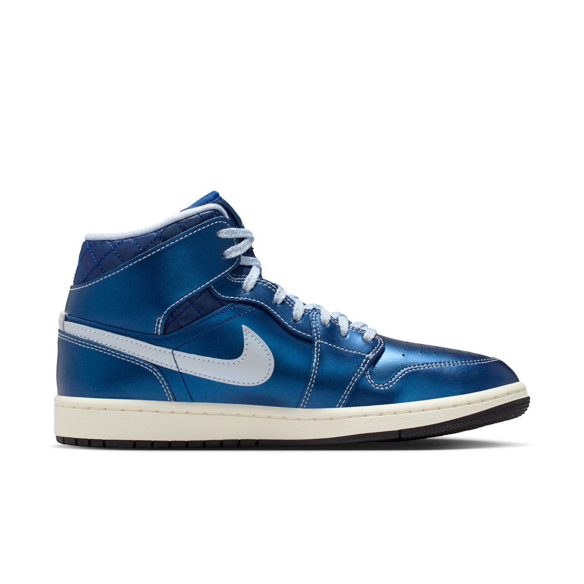 W Air Jordan 1 Mid SE Black/Ghost/Coconut Milk/Hot Lava Air Jordan 1 Mid SE IM5128-001