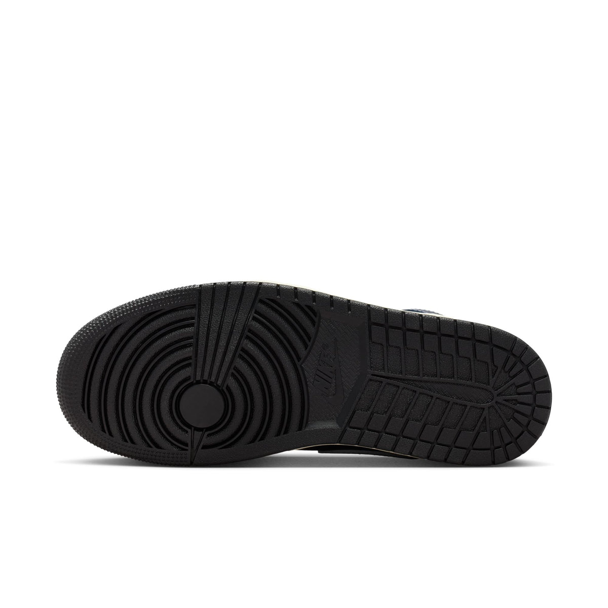 W Air Jordan 1 Mid SE Black/Ghost/Coconut Milk/Hot Lava Air Jordan 1 Mid SE IM5128-001