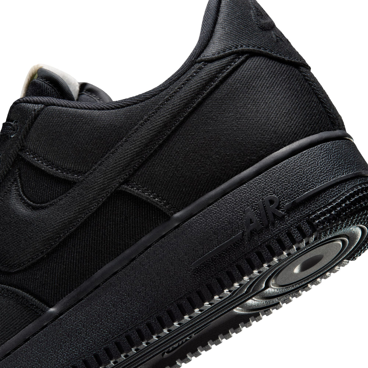 Air Force 1 '07 LV8 Black/Sail/Phantom IM5751-001