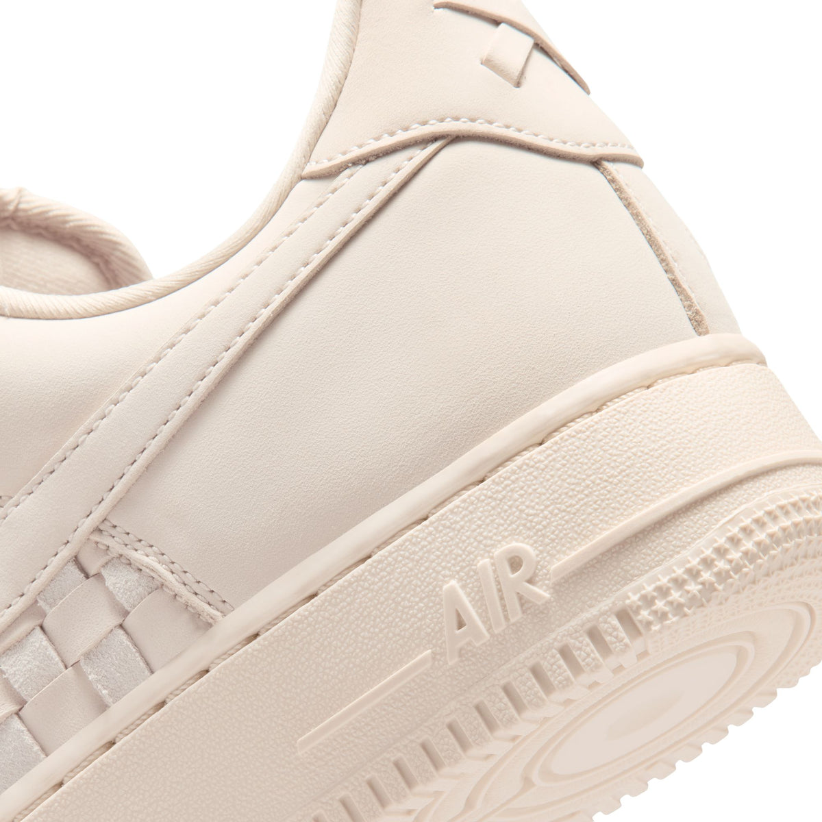 Air Force 1 Low Retro Premium Sanddrift/Pale Ivory/Sail IM5755-100 