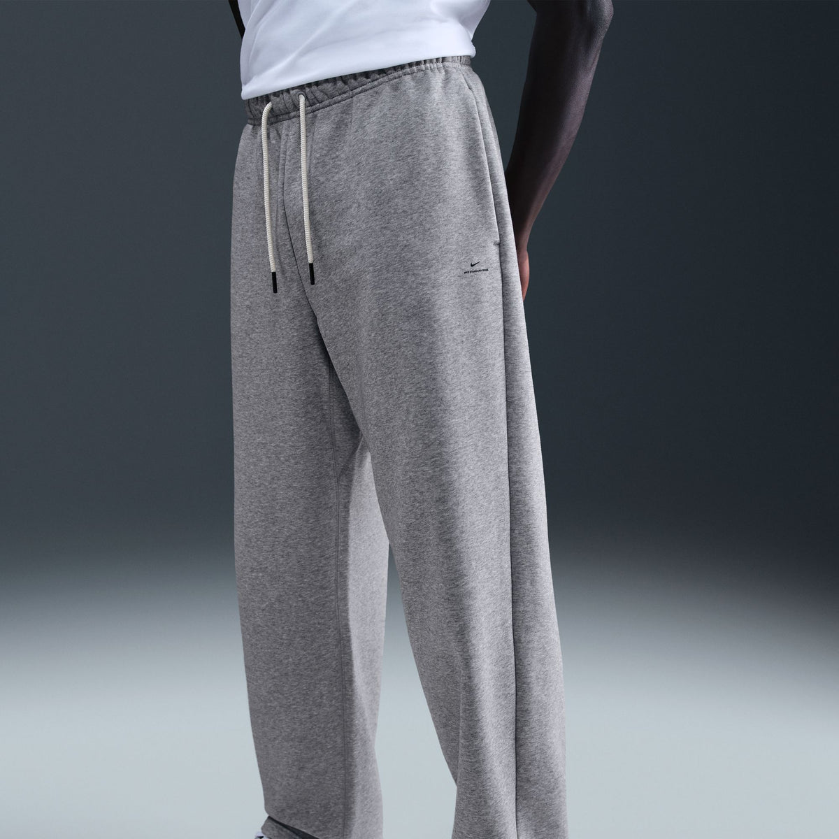 Standard Issue Therma-Fit Open-Hem Pants Dk Grey Heather/Black IM6333-063