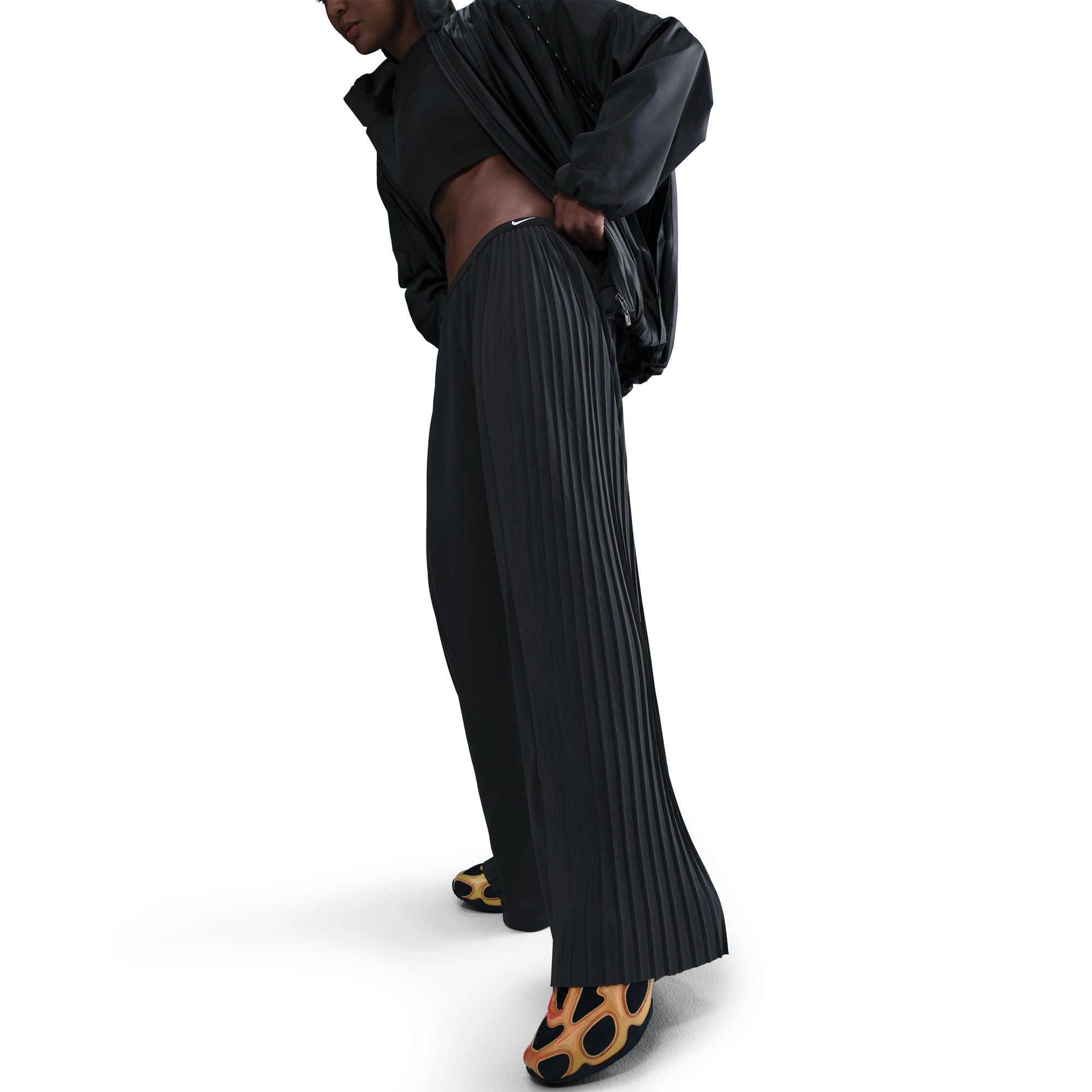 Nike W NSW Pleated Pants Black/Sail IM7459-010 I Momentum