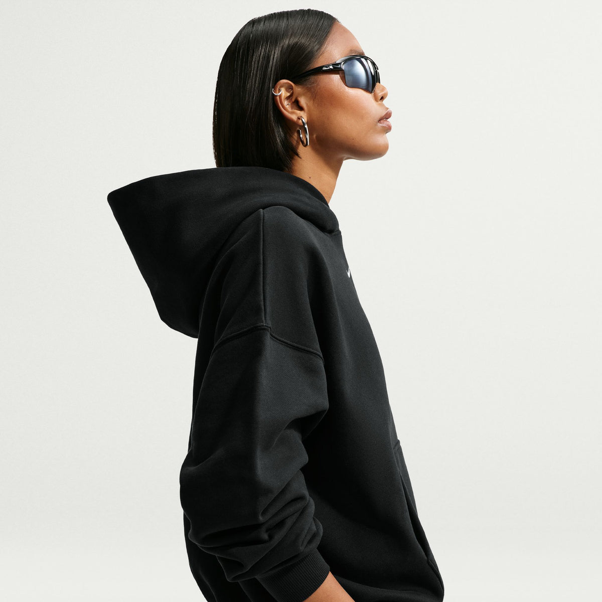 W Studio Fleece Medium Weight Overweight Pullover Hoodie Total Black/Sail IM8502-001 
