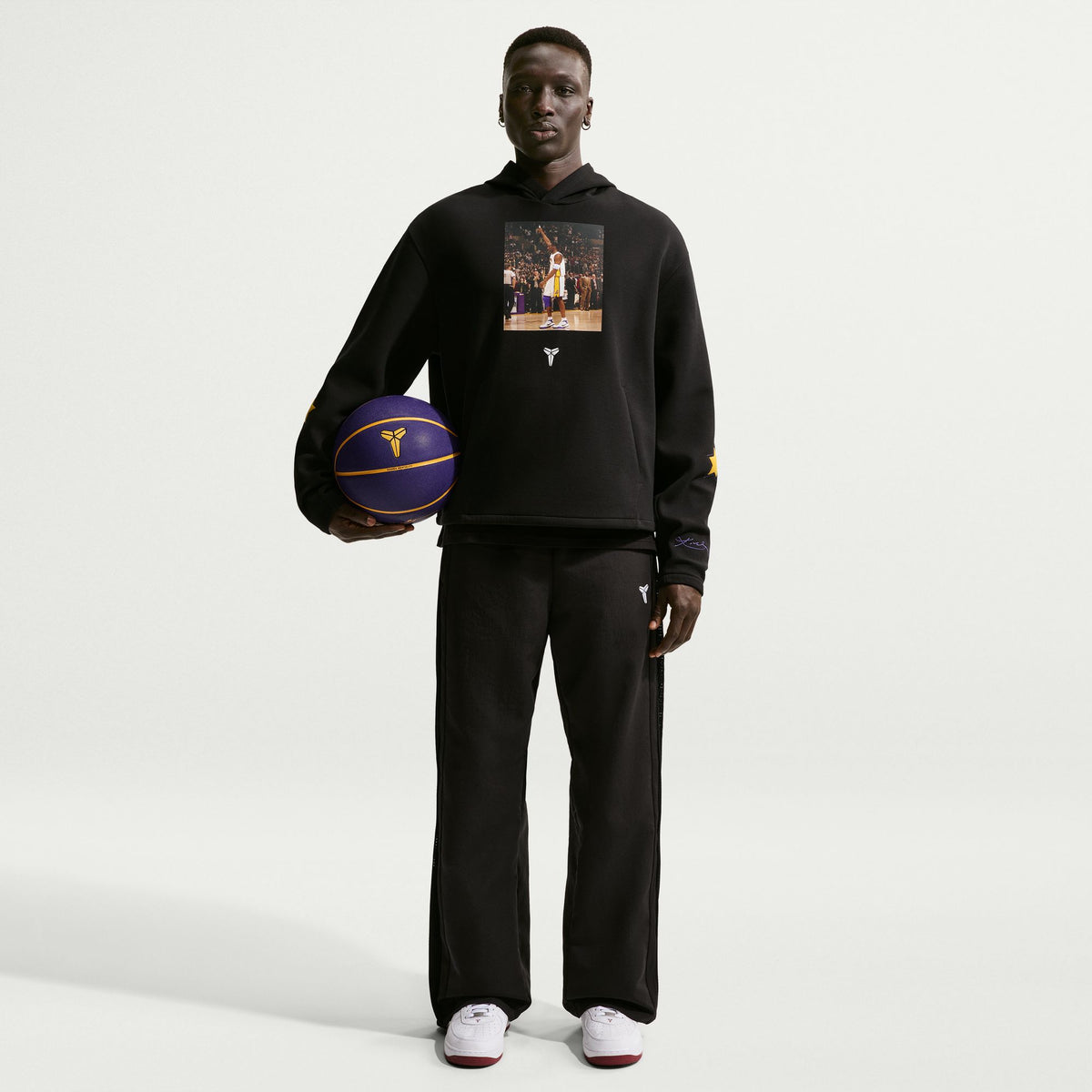 Kobe Dri-Fit Fleece Pullover Hoodie Black/White IO9561-010