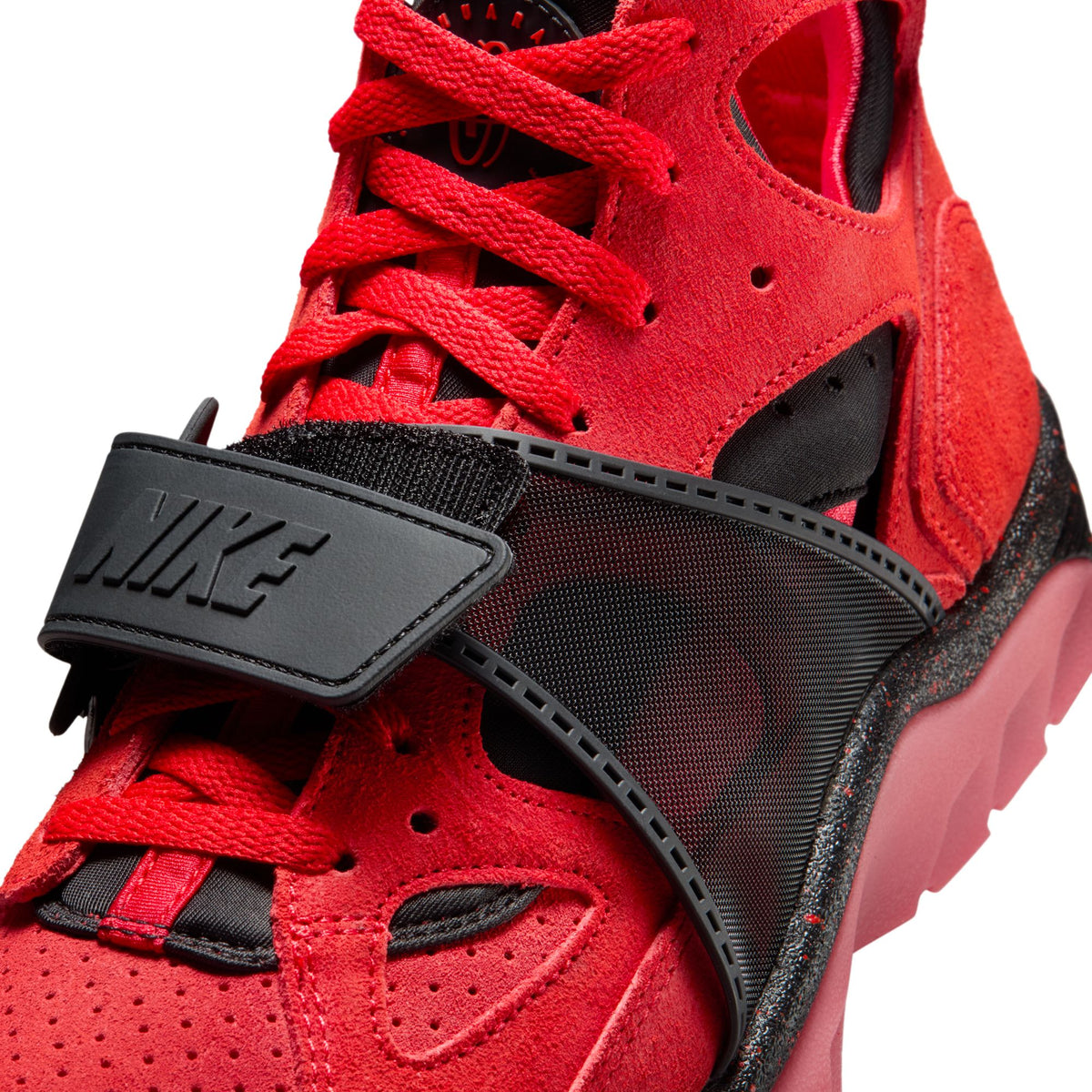 Air Trainer Huarache Challenge Red/Black IQ0615-600