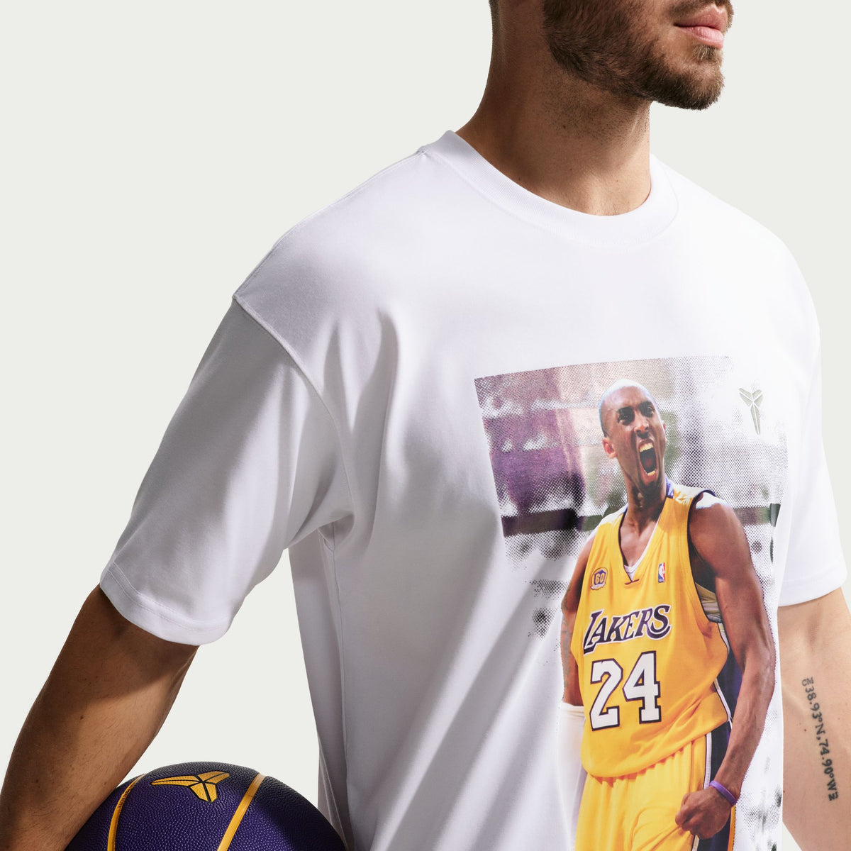 Kobe Dri-Fit Basketball T-Shirt White IQ2374-100