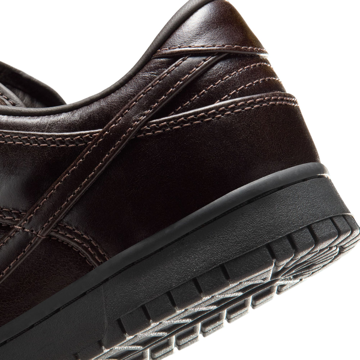 Dunk Low Retro Premium Classic Brown/Black IQ3342-200
