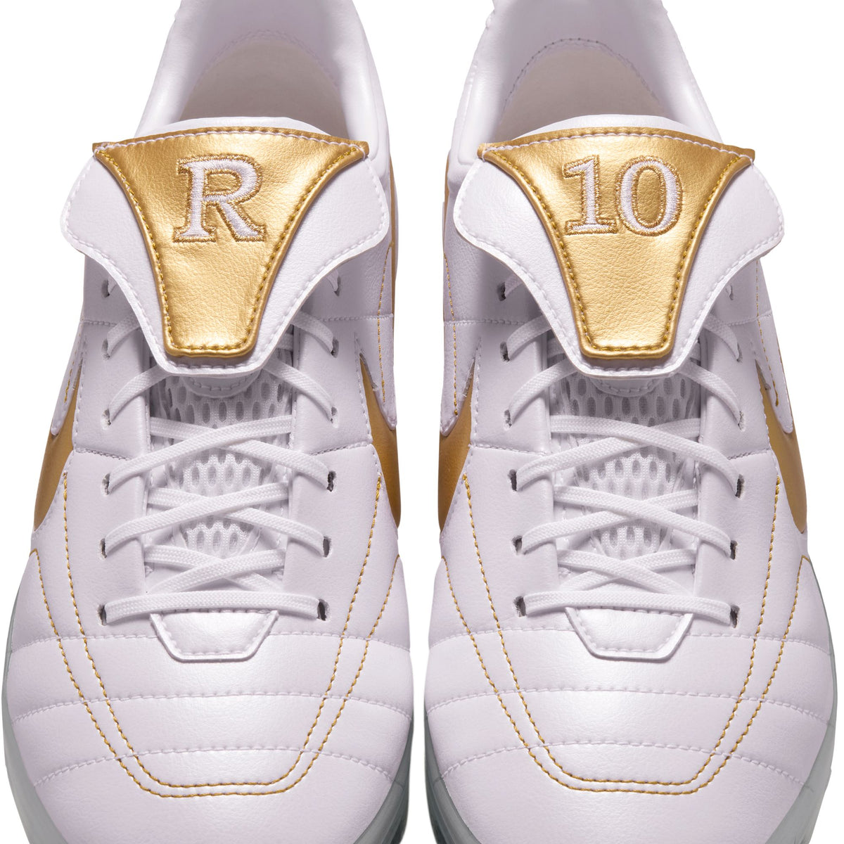 Cryoshot Tiempo Legend R10 OG White/Metallic Gold IQ8164-100