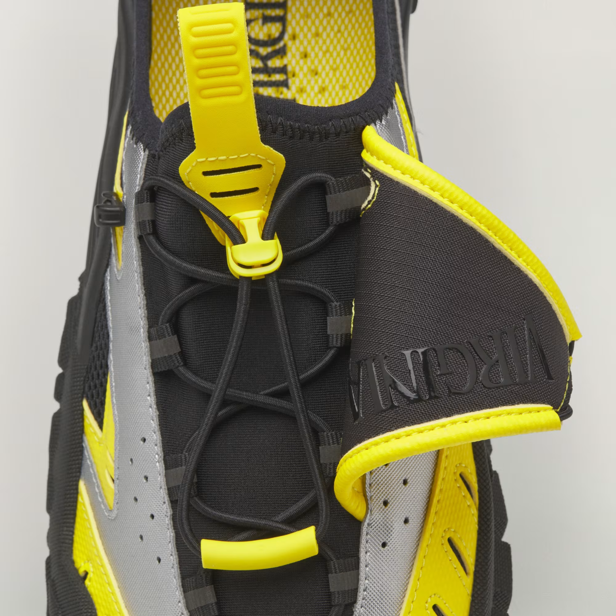 Adidas Pharrell Williams Virginia Water MOC Yellow/Core Black/Silver Metallic