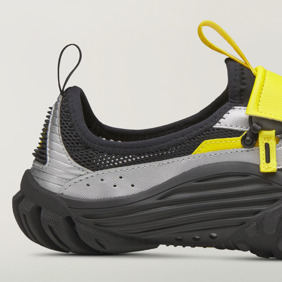 Adidas Pharrell Williams Virginia Water MOC Yellow/Core Black/Silver Metallic