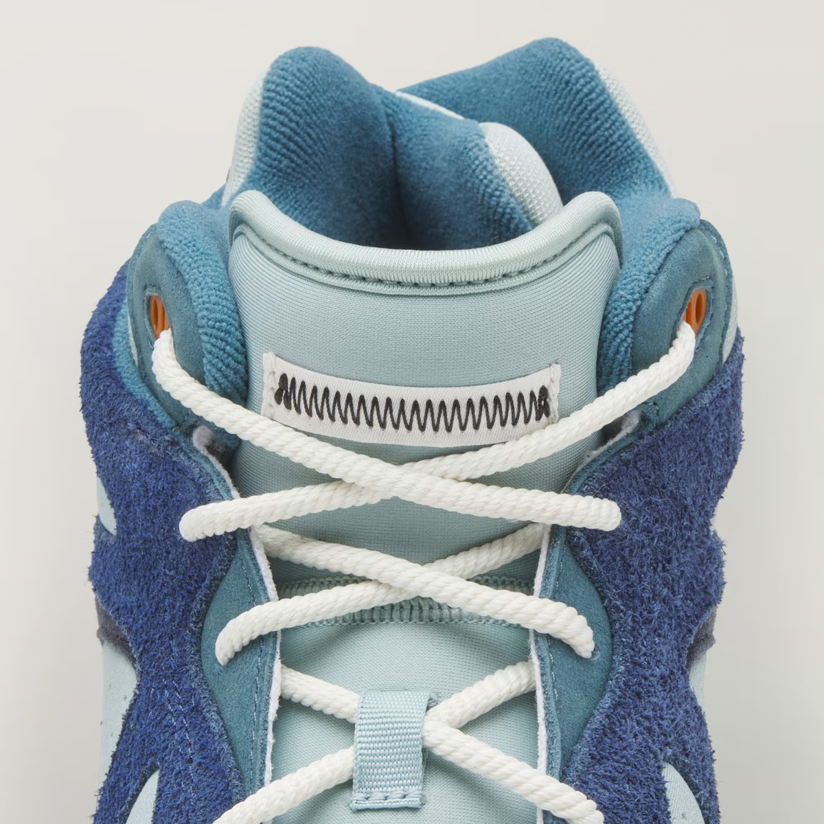 Adidas X Bad Bunny Badbo 1.0 Night Navy/Night Indigo/Core Brown