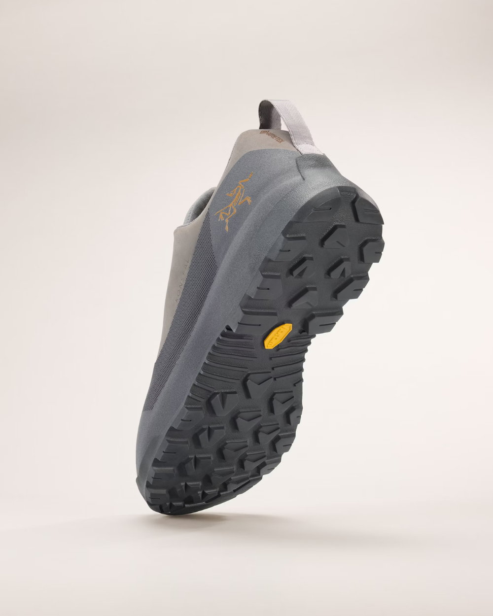 Arc'Teryx Konseal GTX Void/Cloud