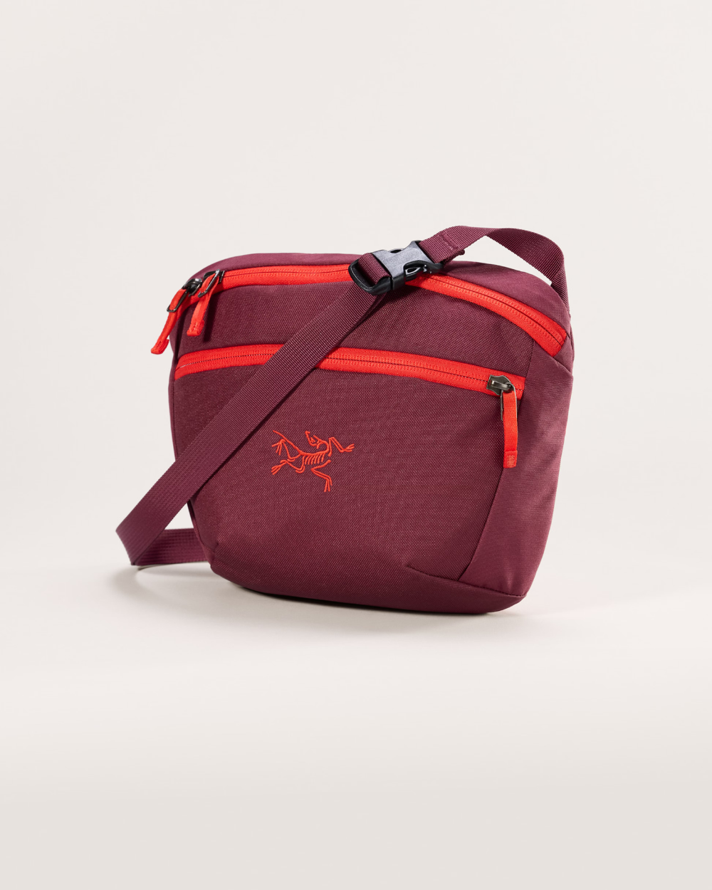 バッグ ARC'TERYX Mantis 2 Waistpack Arc'Teryx Mantis 2 Backpack Mars/Dynasty I Momentum - Momentum