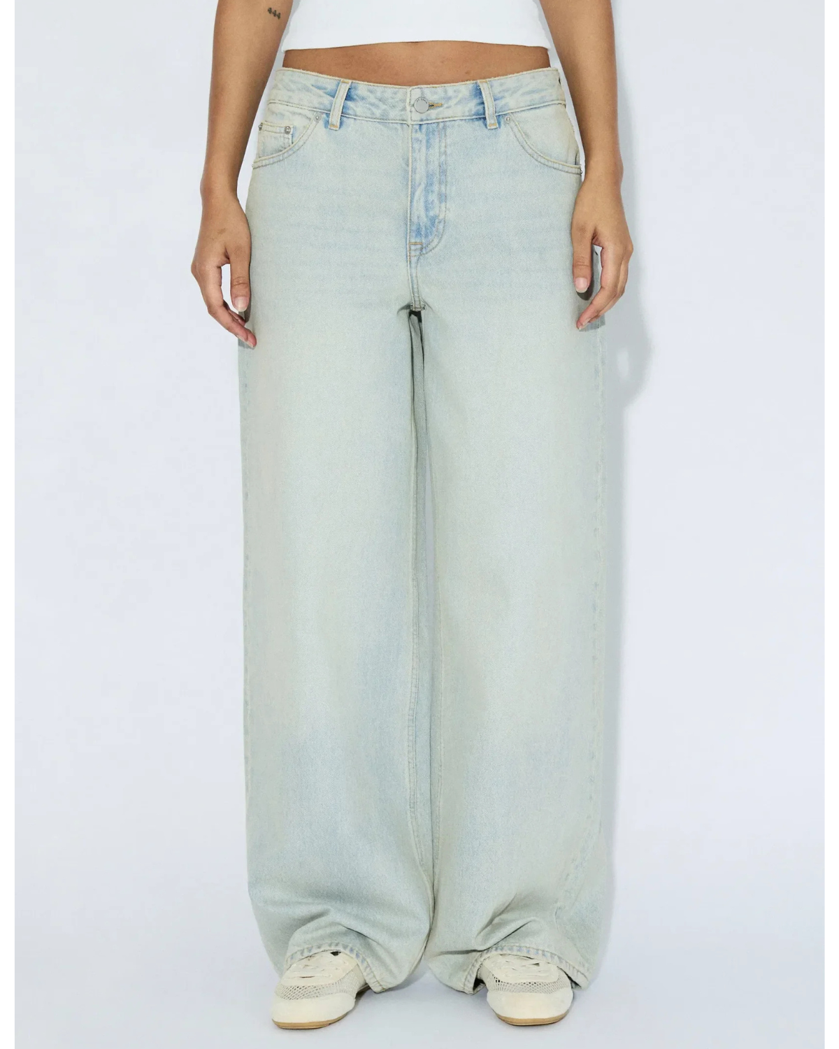 Dr. Denim Ary Low Baggy Stream Pale Vintage Worn