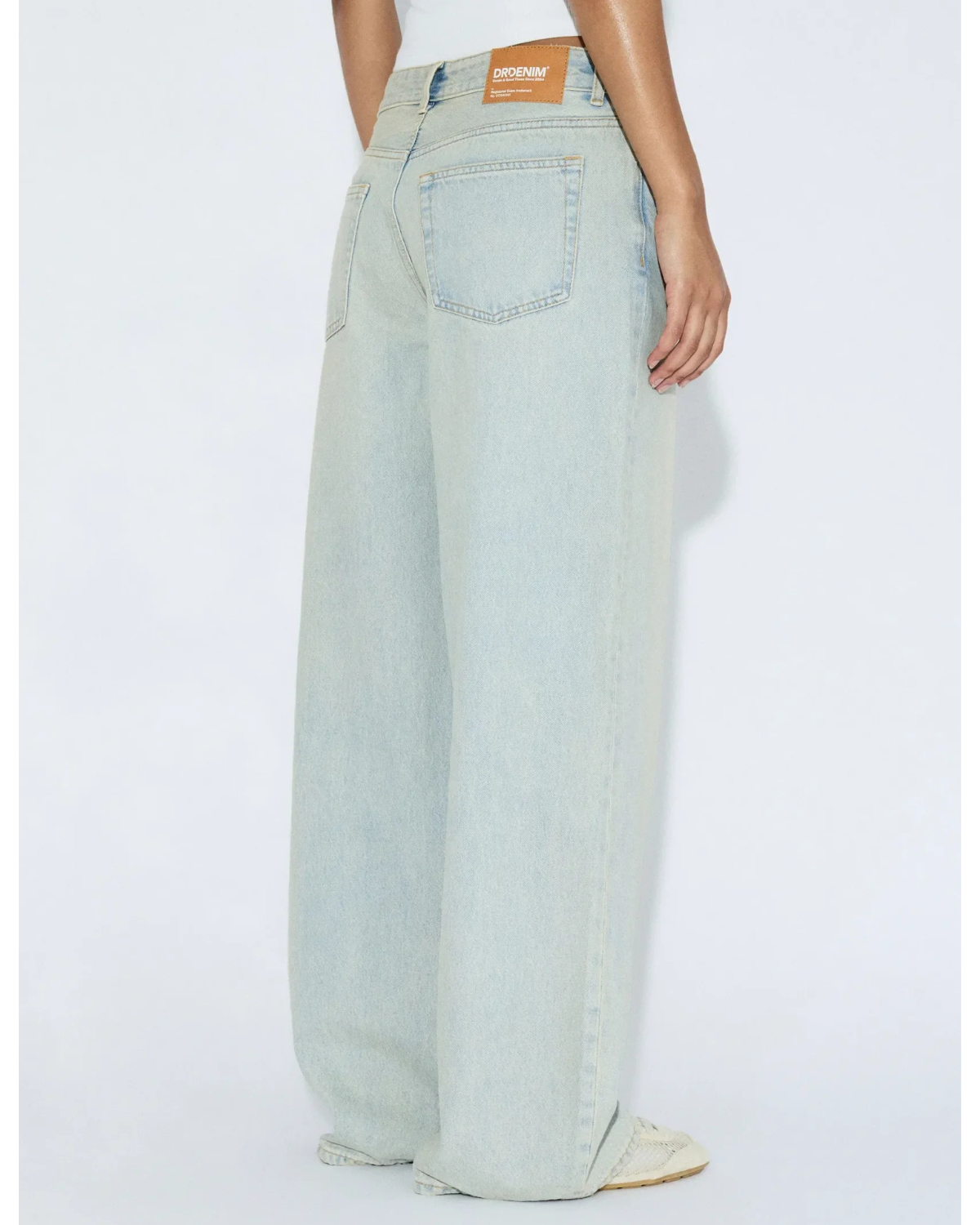 Dr. Denim Ary Low Baggy Stream Pale Vintage Worn