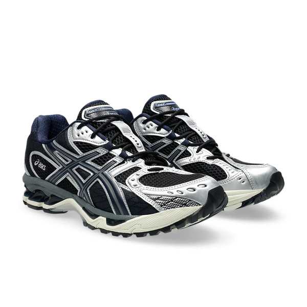 AsicsGel-Nimbus10.