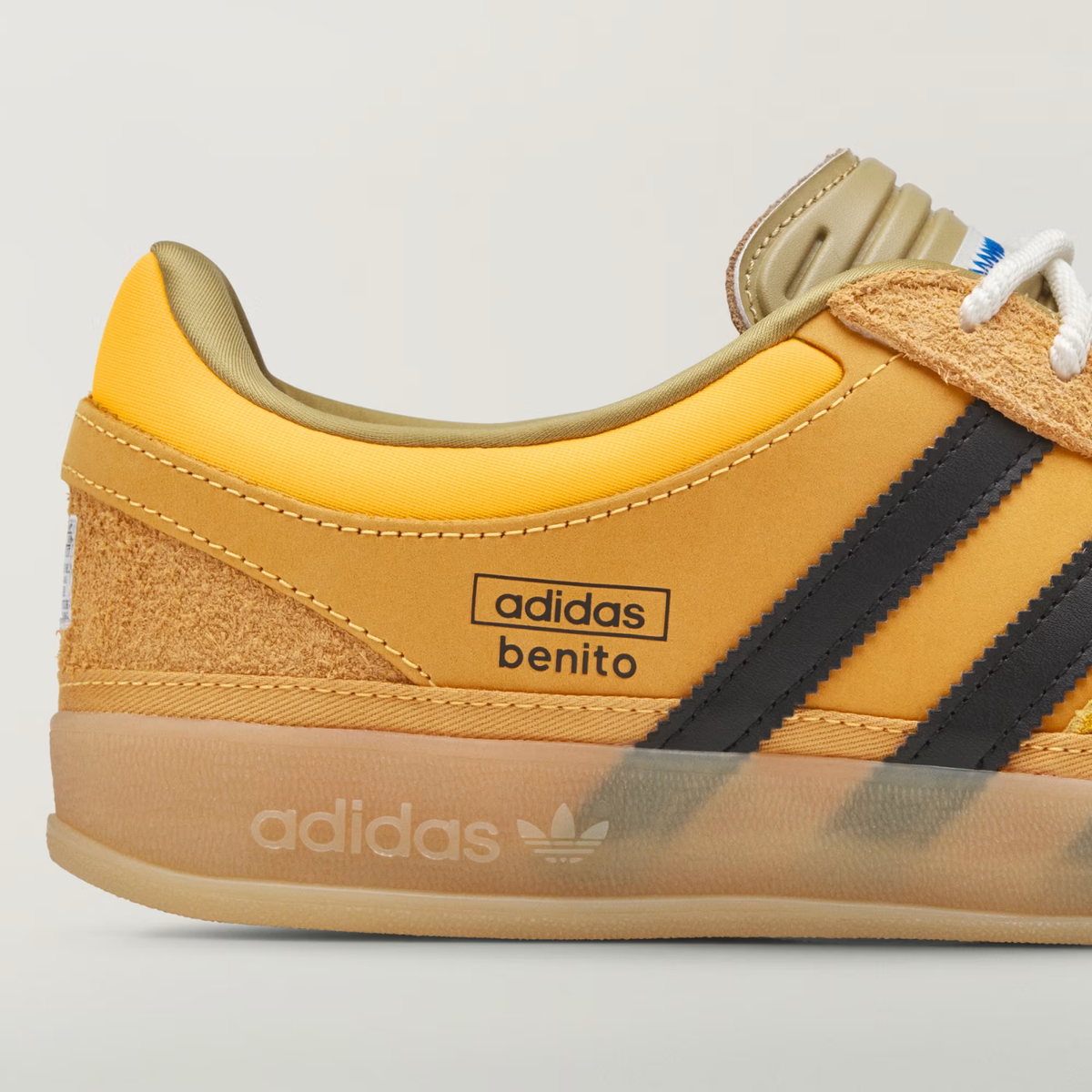Bad Bunny Gazelle Indoor Solar Gold/Core Black/Gum3
