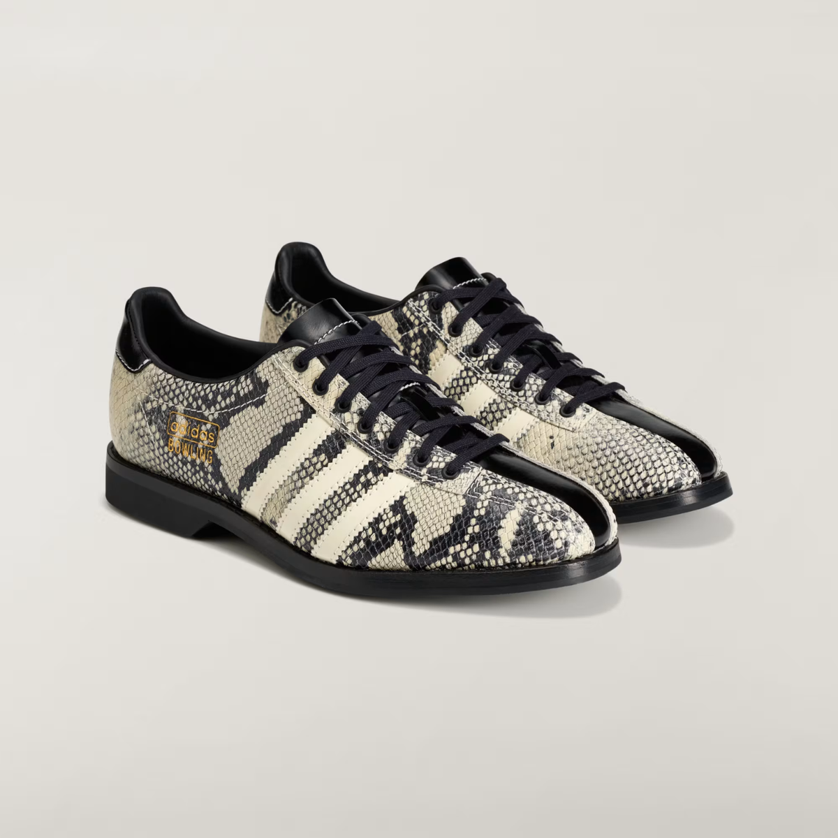 Braindead X Adidas Bowling Supplier Color/Cream White/Core Black KJ0662