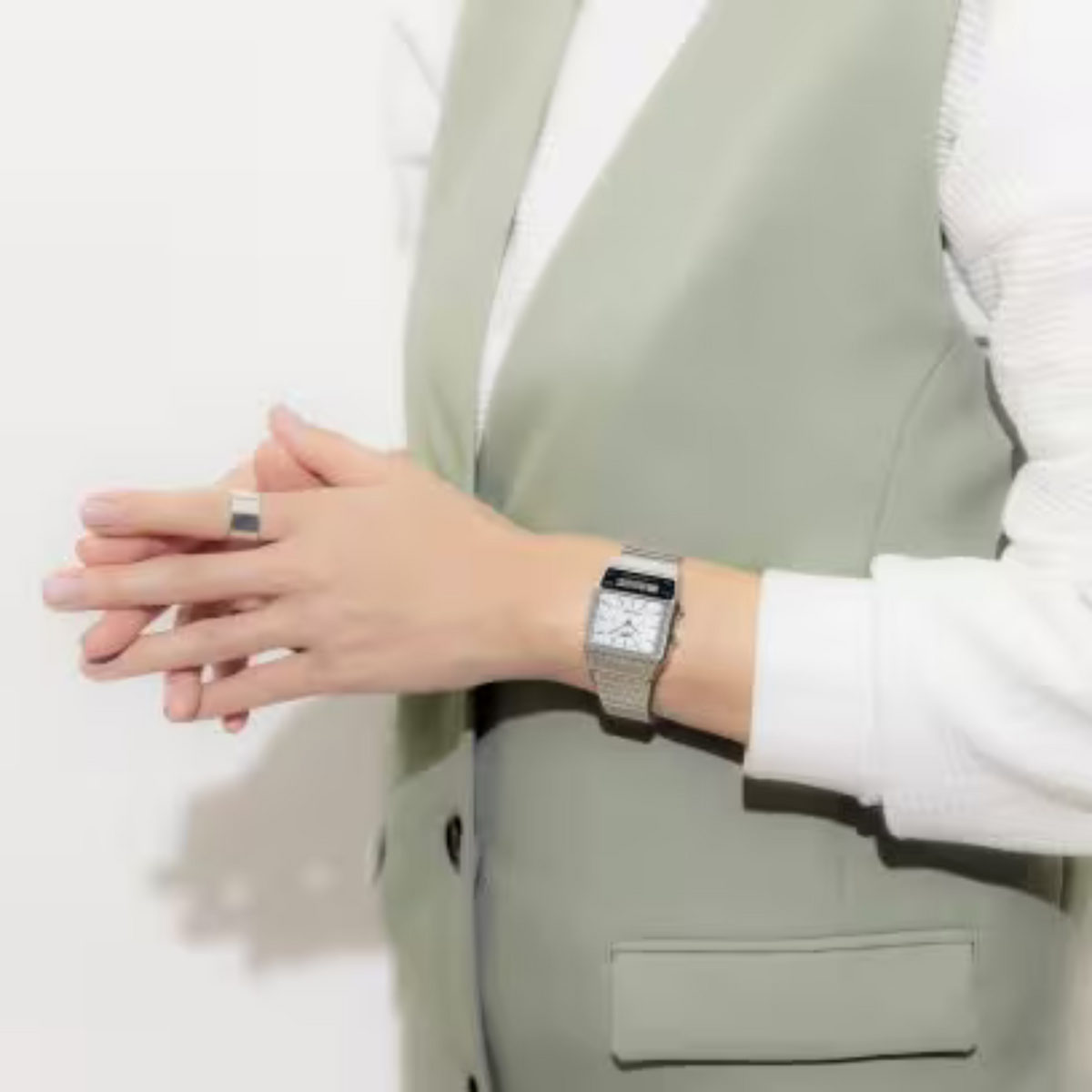 Casio Vintage AQ-800E-7A Watch