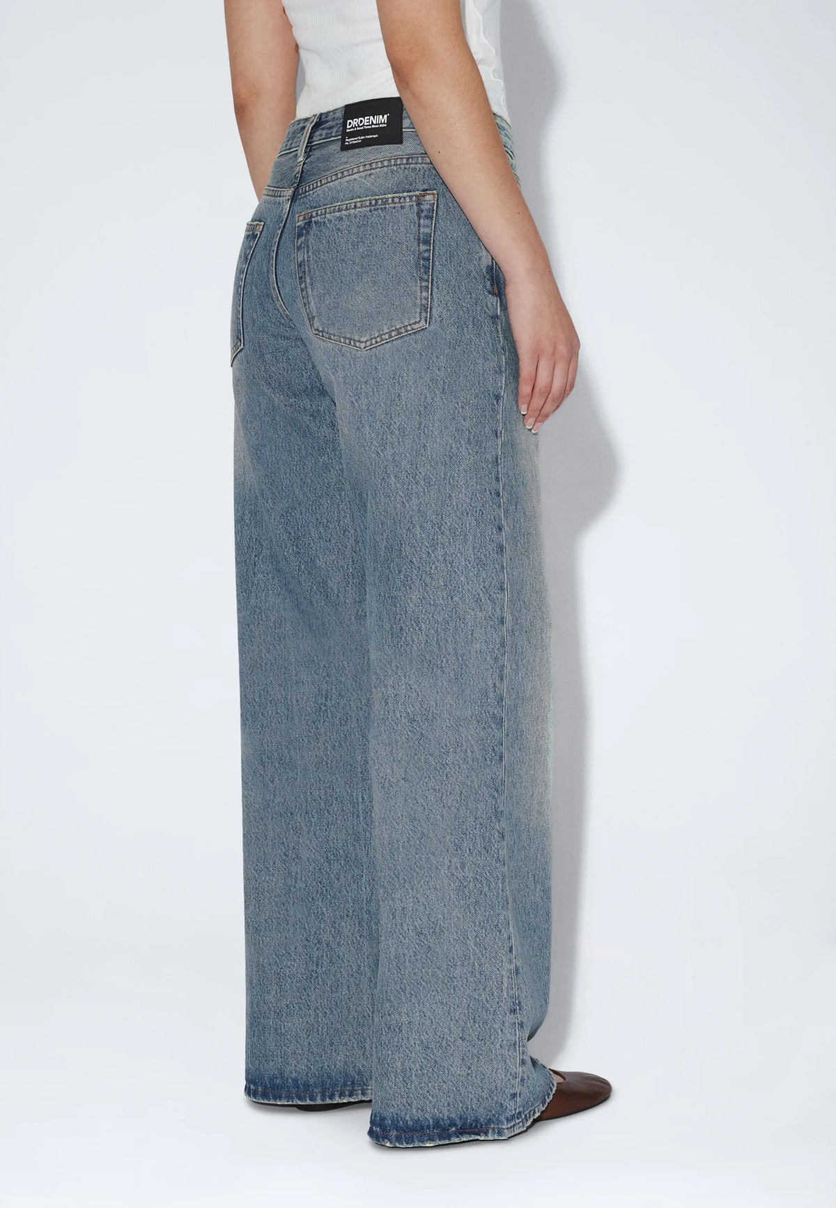 Dr.Denim W Rhue Low Wide Jeans Stream Sky Fade Vintage