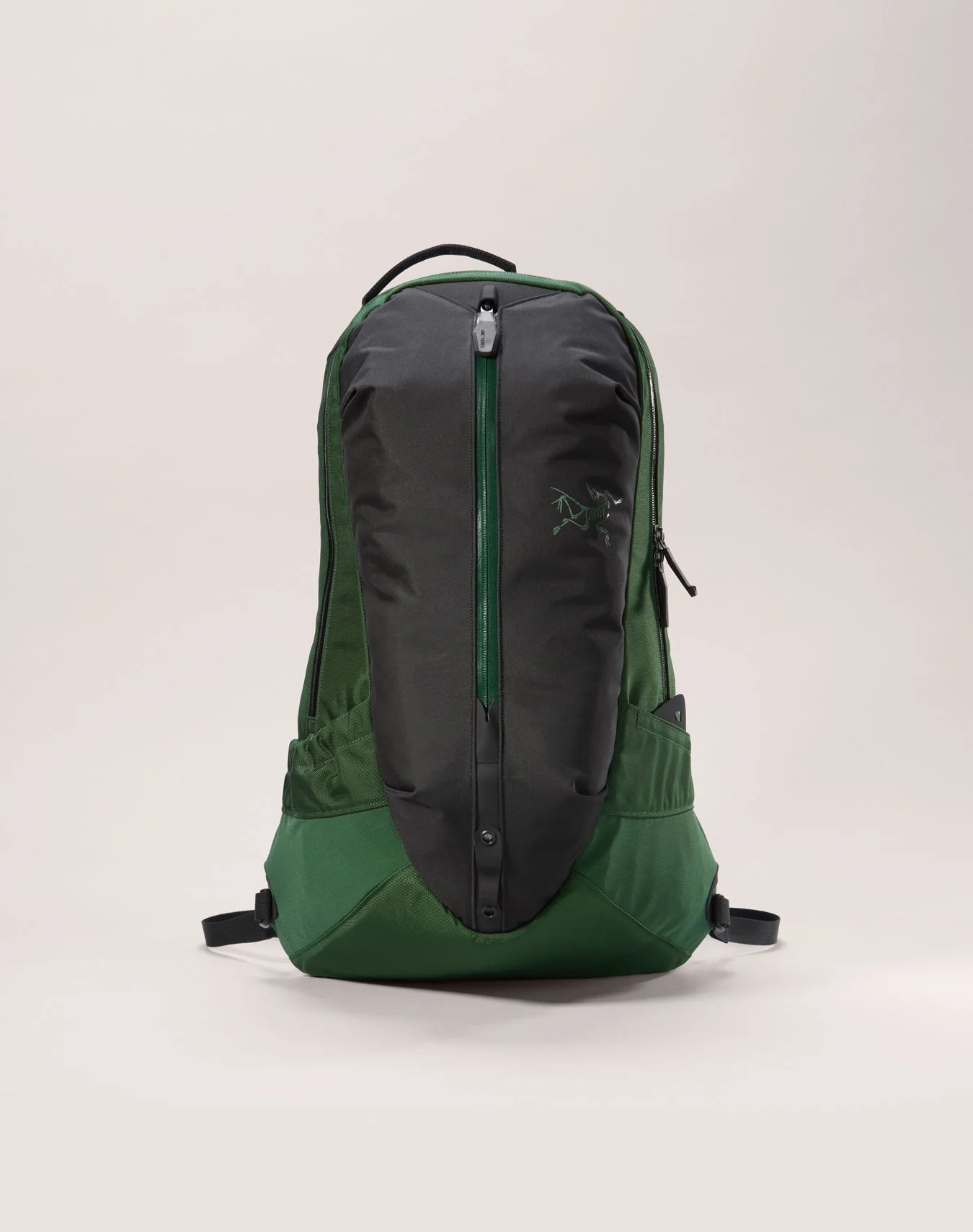 売れ筋商品 Arc'Teryx Clothing Momentum - Momentum I Eden - Backpack 22 Arro バッグ