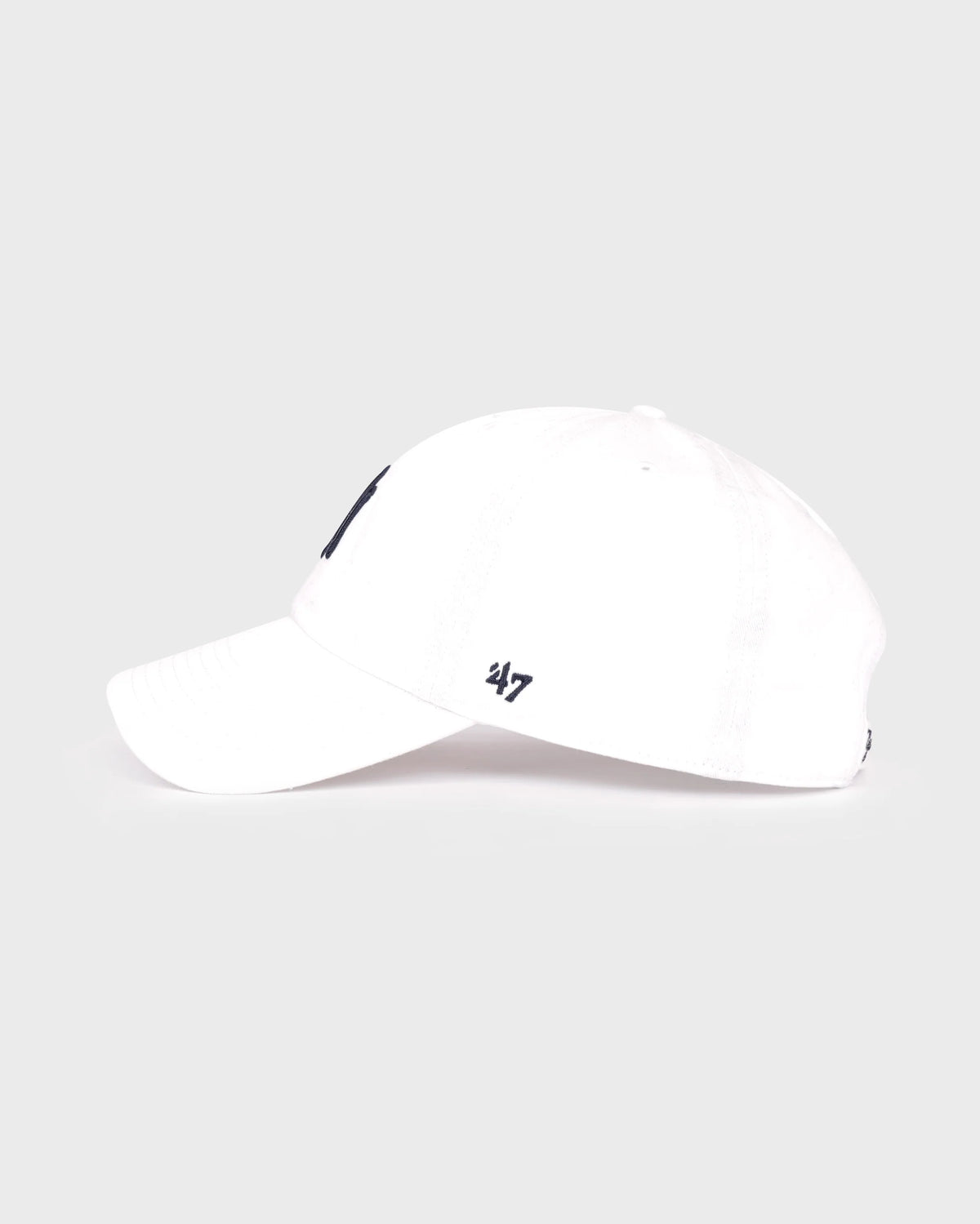 Sporty & Rich Yankees Serif Hat White