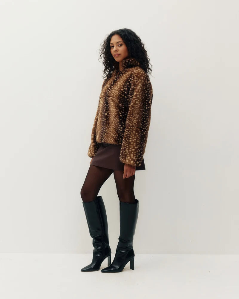 Kuwalla Tee W Tachette Faux Fur Zipup Bambi Brown