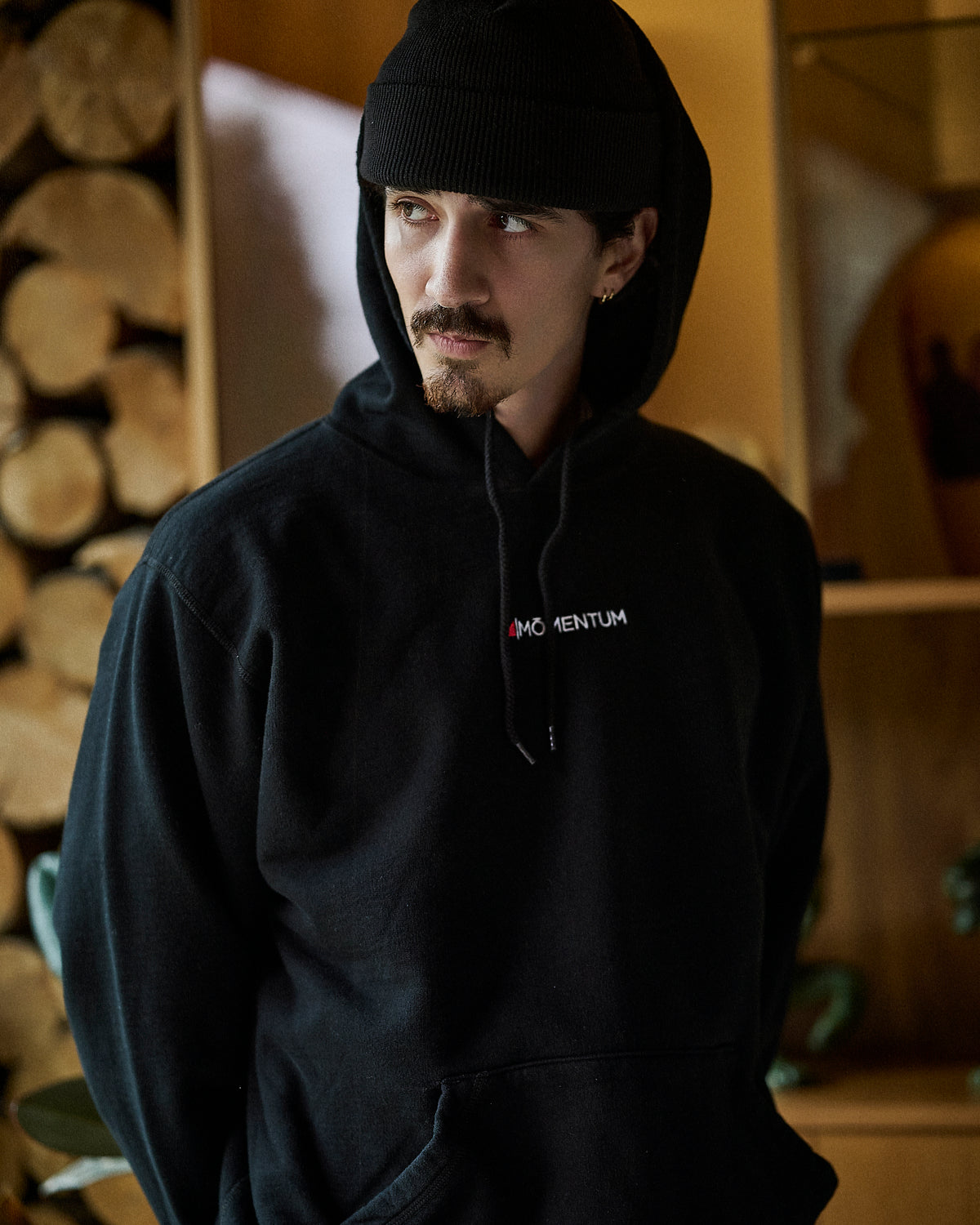 Momentum Basic Hoody Black