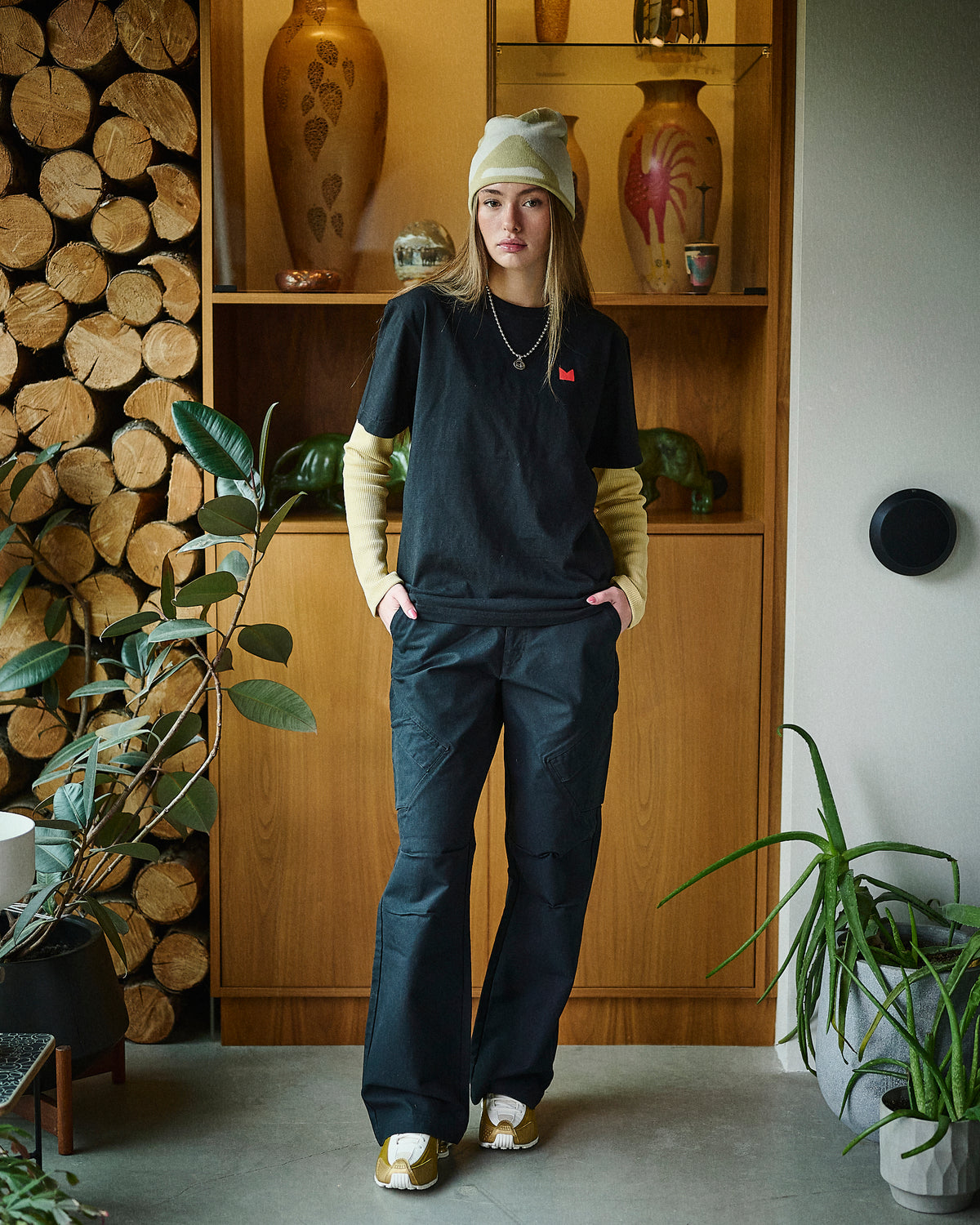 Momentum Basic Tee Black