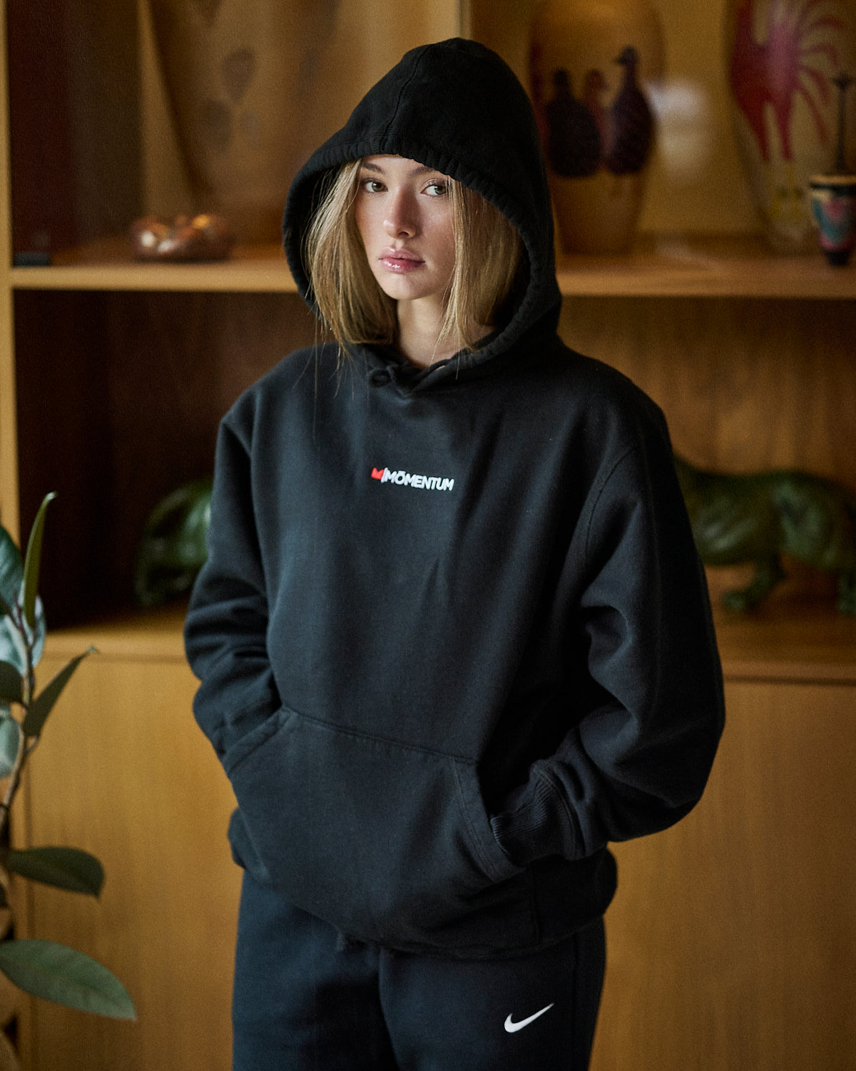 Momentum Basic Hoody Black